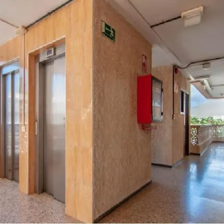 Apartamento Con Terraza Playas La Americas * Playa de las Américas
